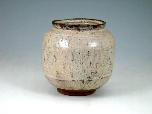 Jar in straw-ash glaze
