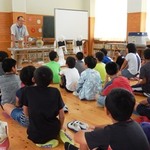 東川登小学校にミュージアム・キャラバン隊！