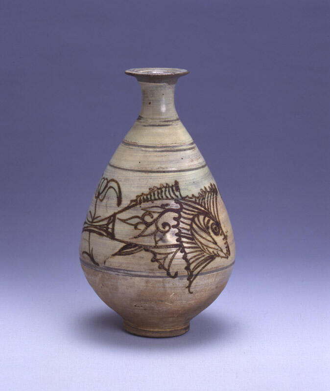 粉青沙器鉄絵魚文瓶 .jpg