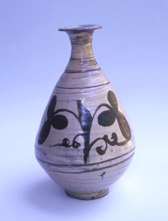 テーマ展】 武雄の現代の陶芸家たち15｜佐賀県立 名護屋城博物館